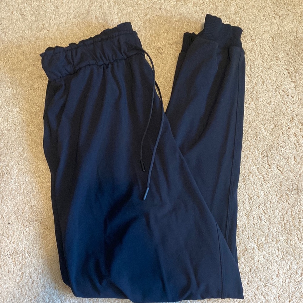 Lululemon joggers